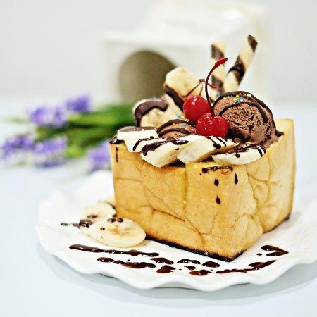 Dulcet by Diana Cake